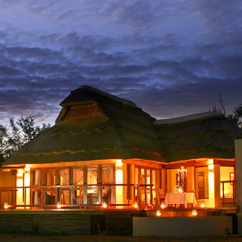 Jamala-Madikwe-Villa-Exterior-at-Sunset