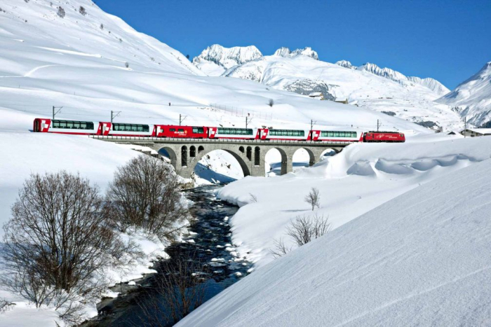 A - Glacier Express - Furkareuss - Urserenta (village)l